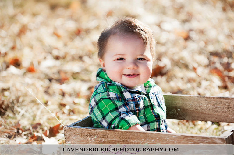 Little E is 6 Months Old | Portrait Session|  Pittsburgh Family Photographer| Pittsburgh Children's Photographer| Lavender Leigh Photography| Blog