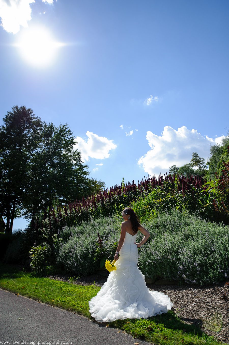 Bride's Portrait | Longue Vue Country Club Wedding | Getting Ready Pictures |  Pittsburgh Wedding Photographer | Pittsburgh Wedding Photographers | Lavender Leigh Photography | Blog