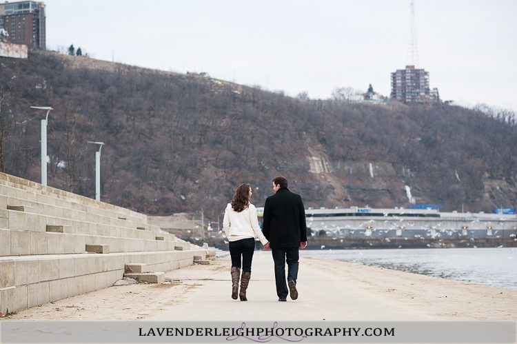 Strip District Engagement | Point State Park Engagement| Wedding Photographer | Pittsburgh Wedding Photographers | Lavender Leigh Photography | Blog