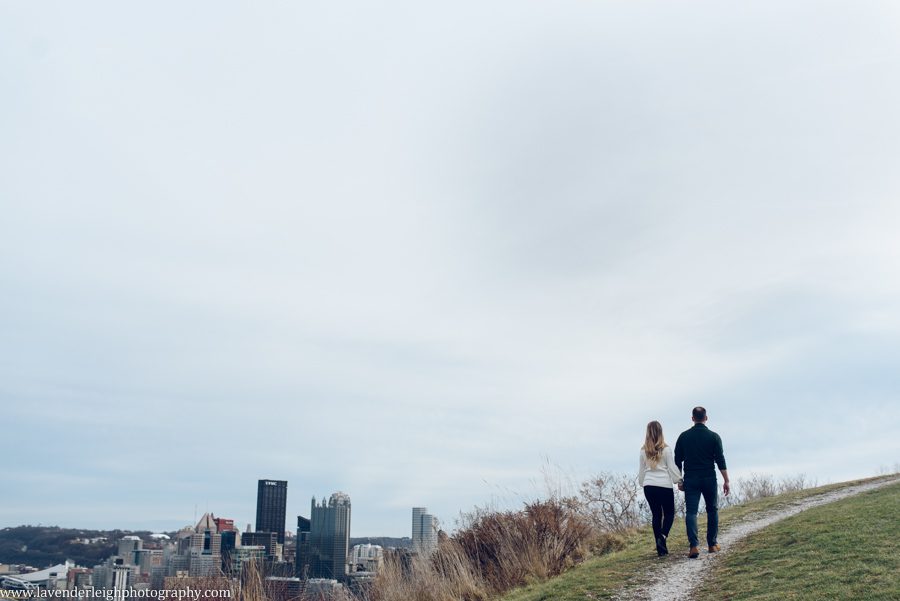 <alt>an engaged couple on Mt. Washington in Pittsburgh, Pennsylvania</alt>