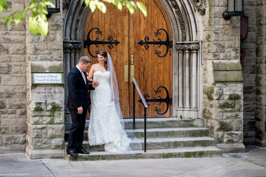Bride and Groom|Portraits | First Presbyterian Church | Oakmont Country Club Wedding | Getting Ready Pictures |  Pittsburgh Wedding Photographer | Pittsburgh Wedding Photographers | Lavender Leigh Photography | Blog