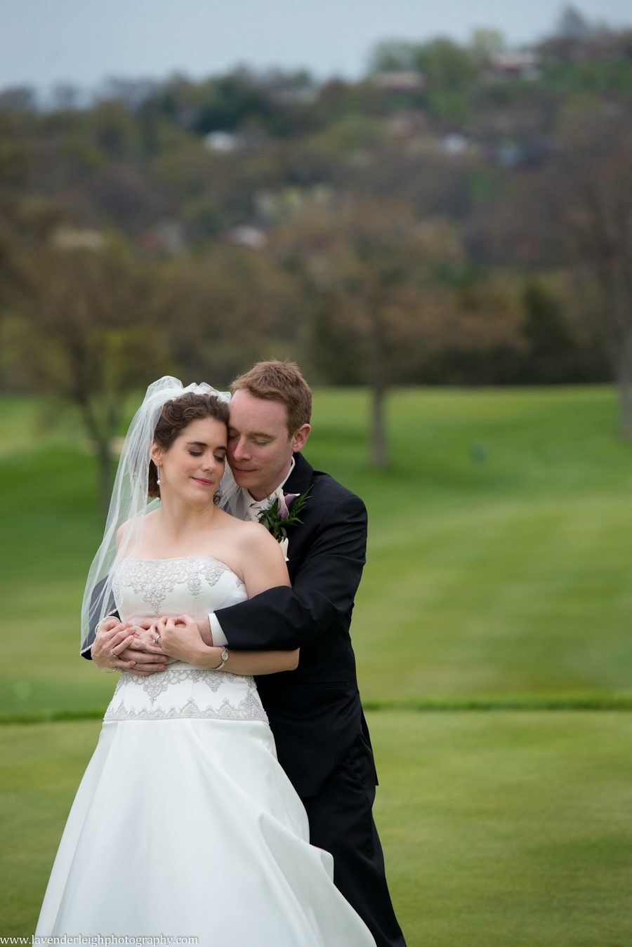 Bride and Groom| Rolling Hills Country Club Wedding |Pittsburgh Wedding Photographer | Pittsburgh Wedding Photographers | Lavender Leigh Photography | Blog