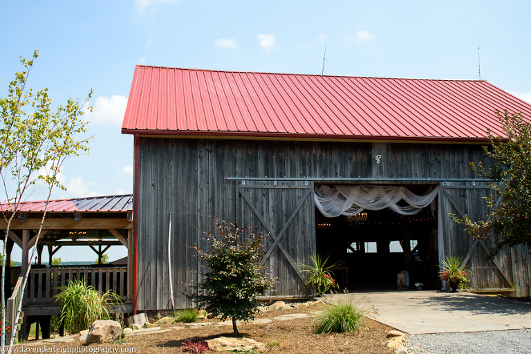 Barn | Wedding Reception Venue | Rustic Acres Wedding Reception | Rustic Acres Ceremony | Getting Ready Pictures |  Pittsburgh Wedding Photographer | Pittsburgh Wedding Photographers | Lavender Leigh Photography | Blog