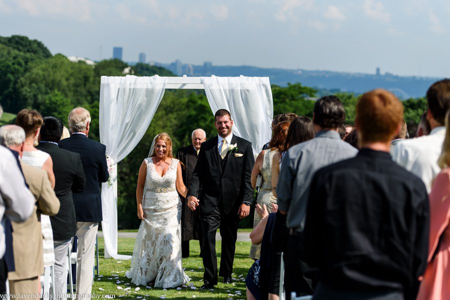 Shannopin Country Club, ceremony, wedding, summer, Lavender Leigh Photography, Pittsburgh, city backdrop