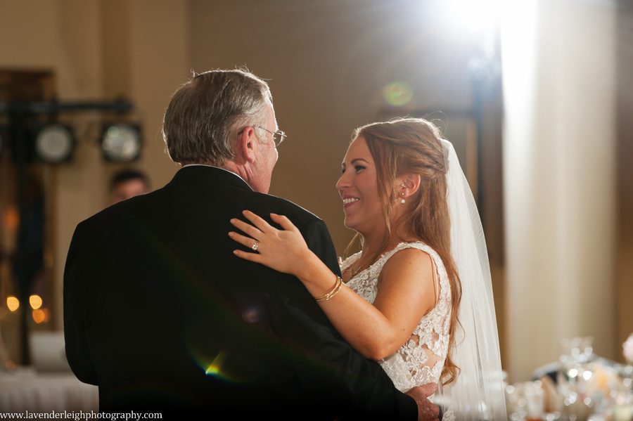 Shannopin Country Club, bride, wedding, reception, Pittsburgh, Lavender Leigh Photography