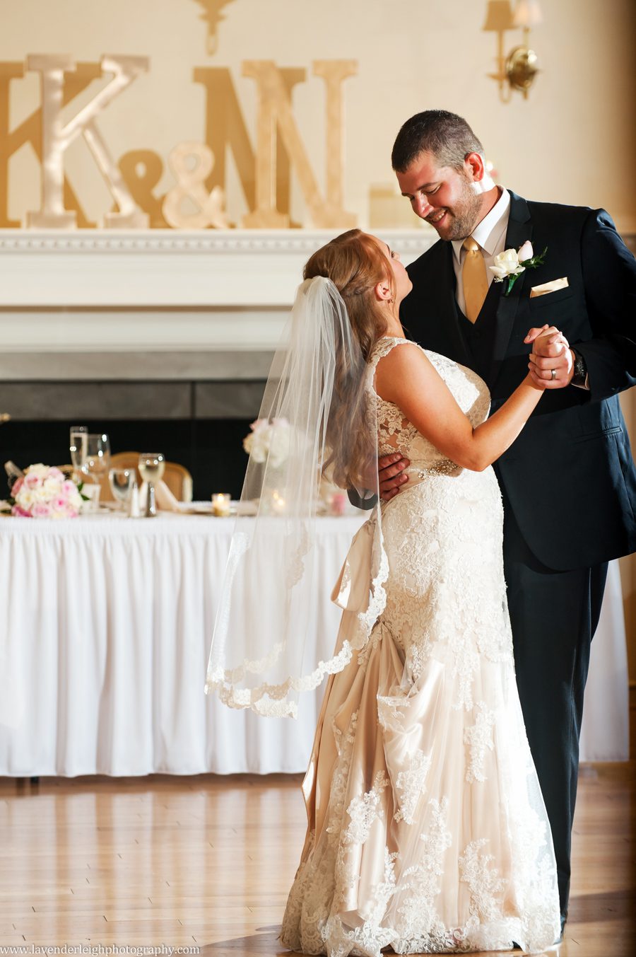 Shannopin Country Club, wedding, reception, Lavender Leigh Photography, summer, Pittsburgh