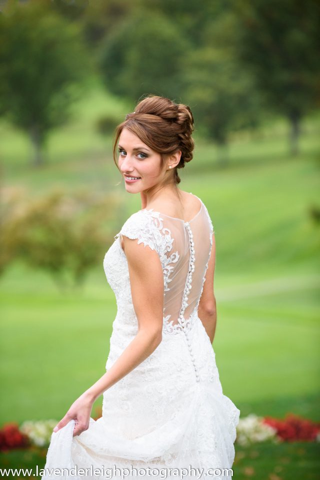 South Hills Country Club Wedding Reception | Old St. Luke's Wedding Ceremony| Fall | Autumn | Lace Dress | Pittsburgh Wedding Photographer | Pittsburgh Engagement Photographers | Pittsburgh Wedding Photographers | Lavender Leigh Photography | Blog