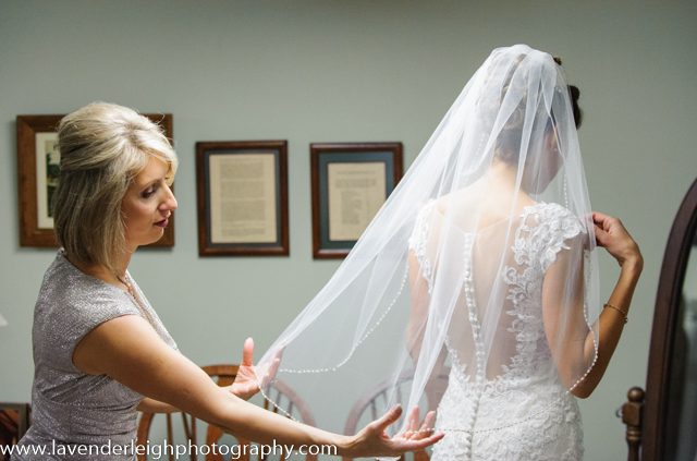 South Hills Country Club Wedding Reception | Old St. Luke's Wedding Ceremony| Fall | Autumn | Lace Dress | Pittsburgh Wedding Photographer | Pittsburgh Engagement Photographers | Pittsburgh Wedding Photographers | Lavender Leigh Photography | Blog