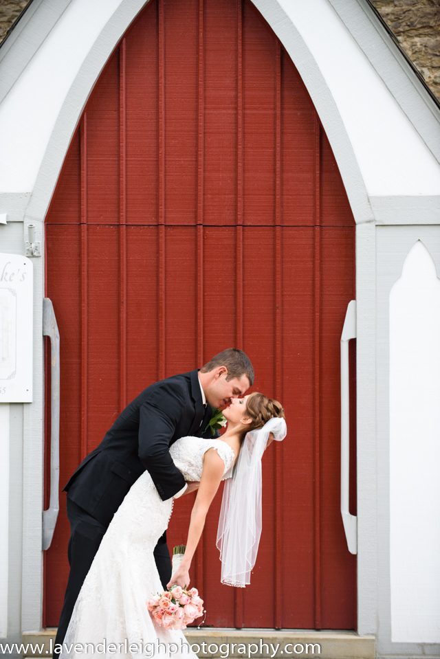 South Hills Country Club Wedding Reception | Old St. Luke's Wedding Ceremony| Fall | Autumn | Lace Dress | Pittsburgh Wedding Photographer | Pittsburgh Engagement Photographers | Pittsburgh Wedding Photographers | Lavender Leigh Photography | Blog