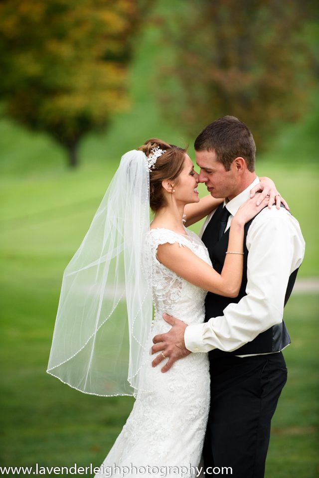 South Hills Country Club Wedding Reception | Old St. Luke's Wedding Ceremony| Fall | Autumn | Lace Dress | Pittsburgh Wedding Photographer | Pittsburgh Engagement Photographers | Pittsburgh Wedding Photographers | Lavender Leigh Photography | Blog