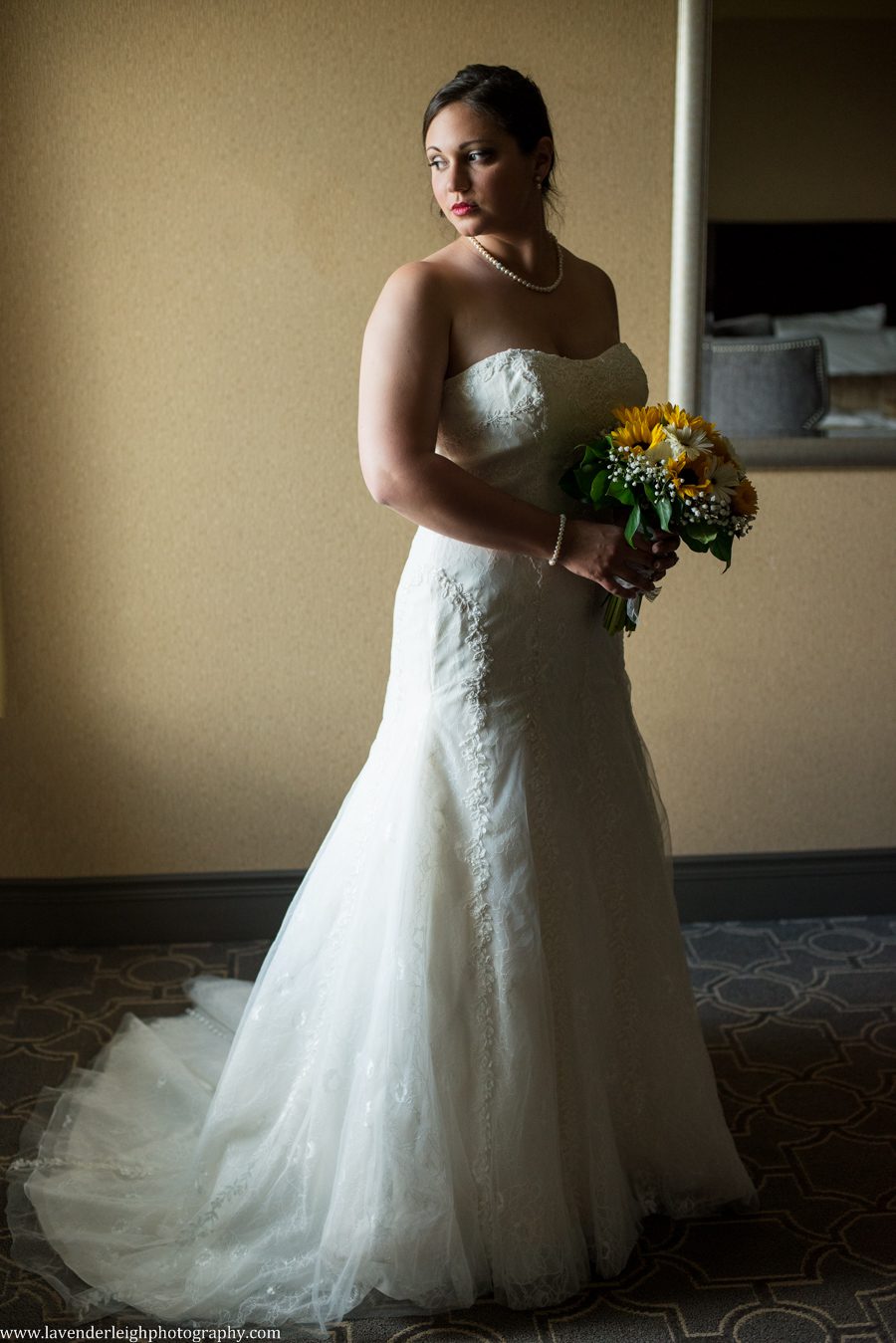 BriClub at Shadow Lakes Wedding| Bridal Portrait | Pittsburgh Wedding Photographer | Pittsburgh Wedding Photographers | Lavender Leigh Photography | Blog
