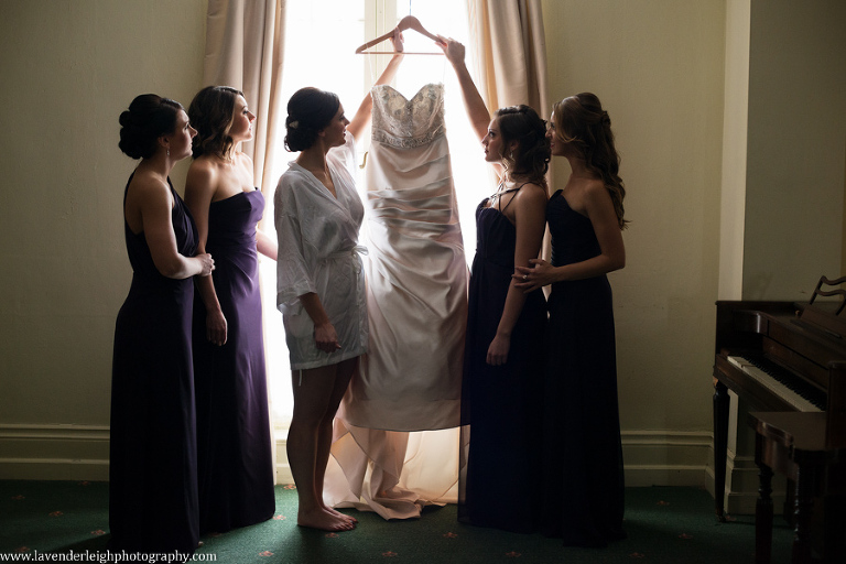 Bride and Bridesmaids | Getting Ready | Twentieth Century Club| Winter Wedding| Pittsburgh Wedding Photographer | Pittsburgh Wedding Photographers | Lavender Leigh Photography | Blog