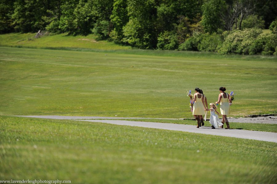 White Barn Wedding| Bridesmaids | Pittsburgh Wedding Photographer | Pittsburgh Wedding Photographers | Lavender Leigh Photography | Blog