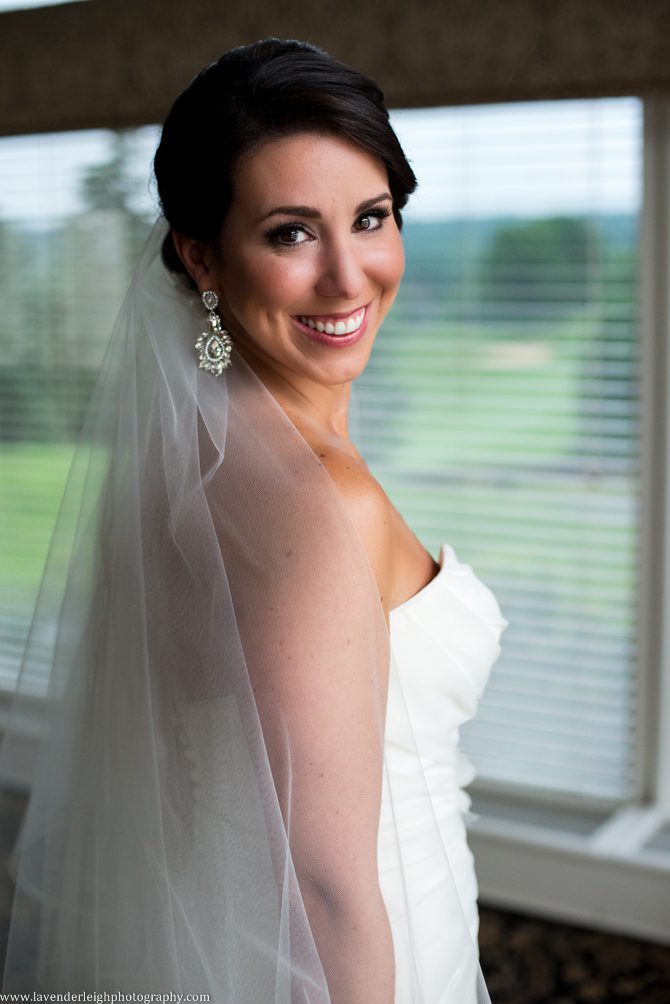 Wildwood Country Club Wedding| Bride's Portraits | Pittsburgh Wedding Photographer | Pittsburgh Wedding Photographers | Lavender Leigh Photography | Blog