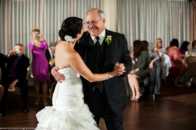 Father Daughter Dance| Wildwood Country Club Wedding| Bride and Groom Portraits | Pittsburgh Wedding Photographer | Pittsburgh Wedding Photographers | Lavender Leigh Photography | Blog