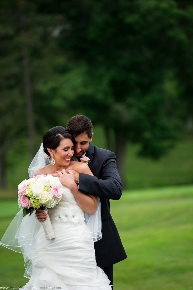 Wildwood Country Club Wedding| Bride and Groom Portraits | Pittsburgh Wedding Photographer | Pittsburgh Wedding Photographers | Lavender Leigh Photography | Blog