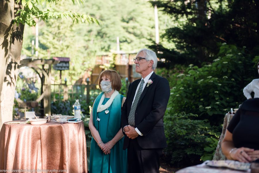 parents of bride at Choderwood in Pittsburgh, Pennsylvania