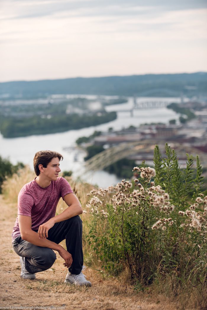 <alt>pittsburgh senior photographer Lavender Leigh Photography on Mt. Washington</alt>