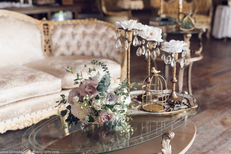 <alt>a Pop Up Wedding at West Overton Barn in the suburbs of Pittsburgh, Pennsylvania, photographs by Lavender Leigh Photography</alt>