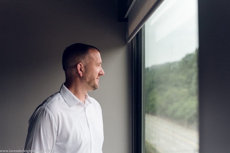 <alt>Pittsburgh wedding, engagement, and boudoir photographer, Lavender Leigh Photography, at the Indigo Hotel and The LeMont Restaurant</alt>