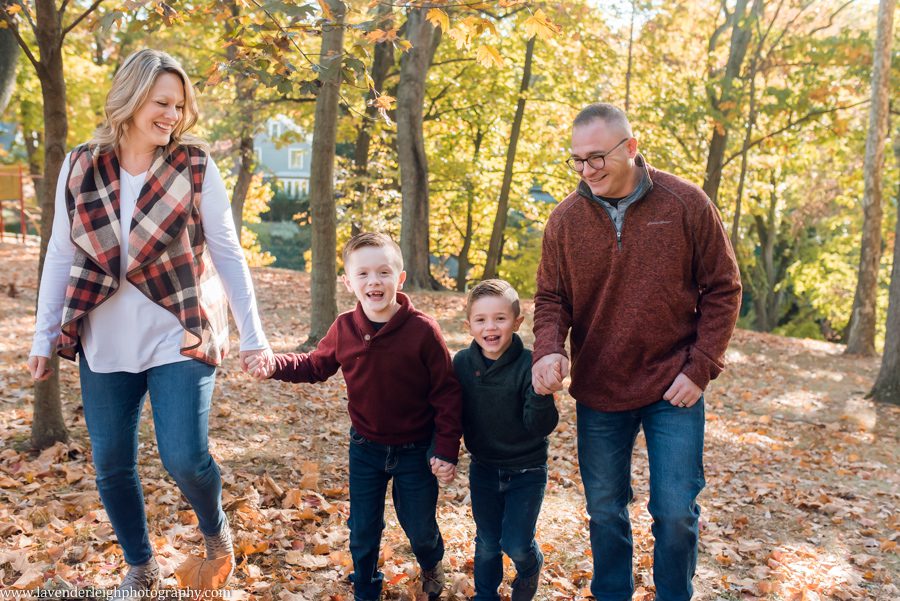 <alt>Pittsburgh, Pennsylvania wedding, family, senior, and boudoir photographer, Lavender Leigh Photography</alt>