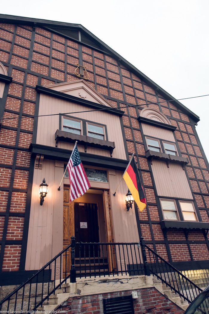 <alt> Pittsburgh, Pennsylvania wedding, boudoir, portrait photographer, Lavender Leigh Photography</alt>