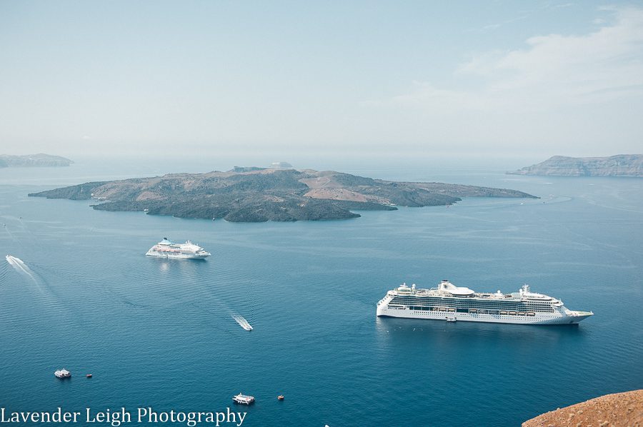 <alt>lavender leigh photography's travel to Athens, Santorini, and Kalambaka Greece</alt>