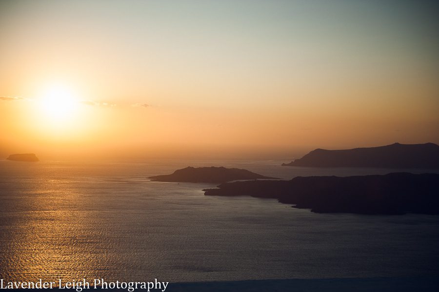 <alt>lavender leigh photography's travel to Athens, Santorini, and Kalambaka Greece</alt>