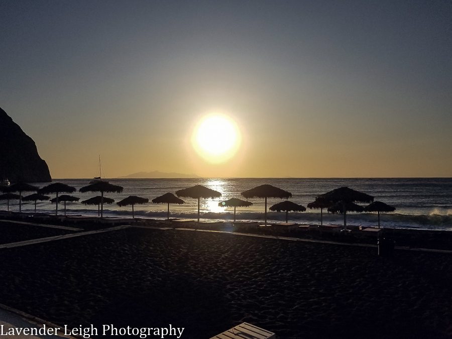 <alt>lavender leigh photography's travels to Santorini, Athens, and Kalambaka, Greece</alt>