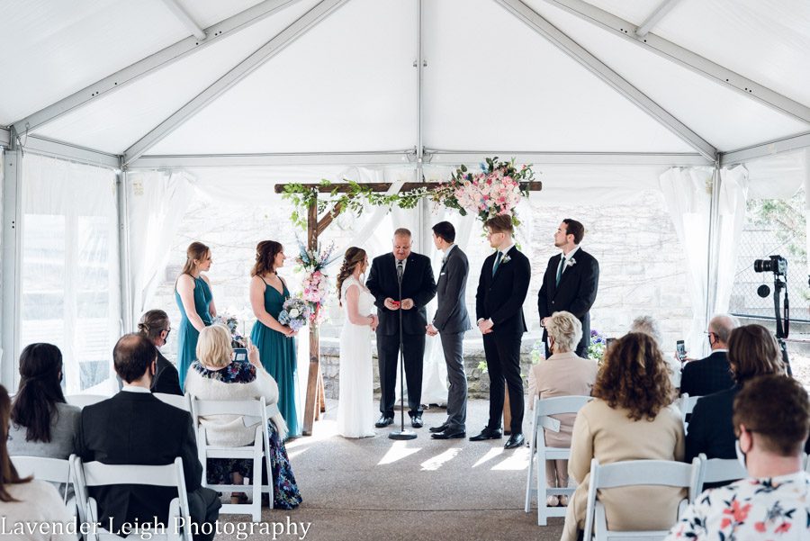 <alt>lavender leigh photography pittsburgh wedding photographer</alt>