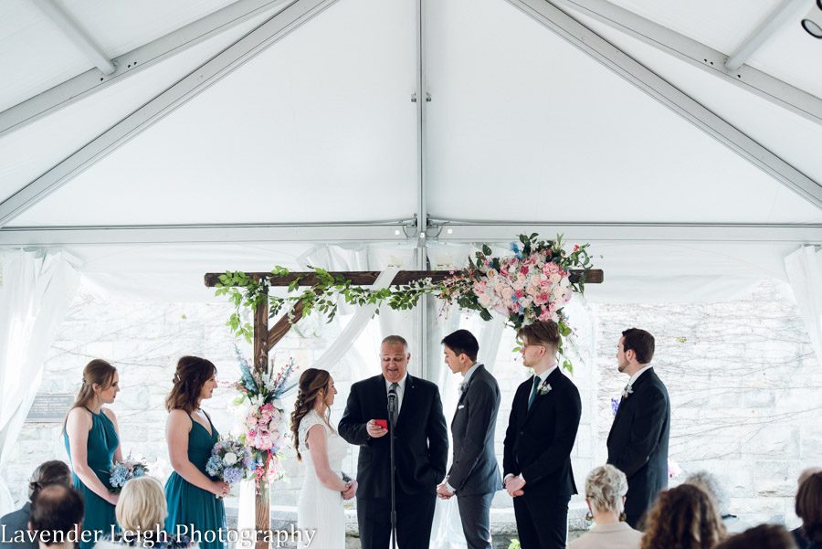 <alt>lavender leigh photography pittsburgh wedding photographer</alt>