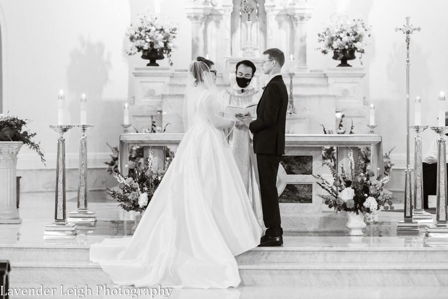 <alt>corbin art center wedding spokane washington, by lavender leigh photography</alt>