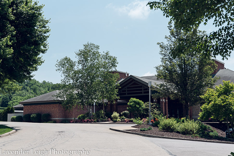 <alt>Southpointe Golf Club Wedding in Pittsburgh Pennsylvania, by Lavender Leigh Photography</alt>