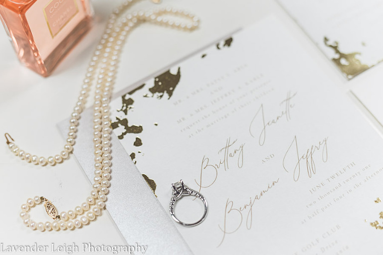 <alt>Southpointe Golf Club Wedding in Pittsburgh Pennsylvania, by Lavender Leigh Photography</alt>