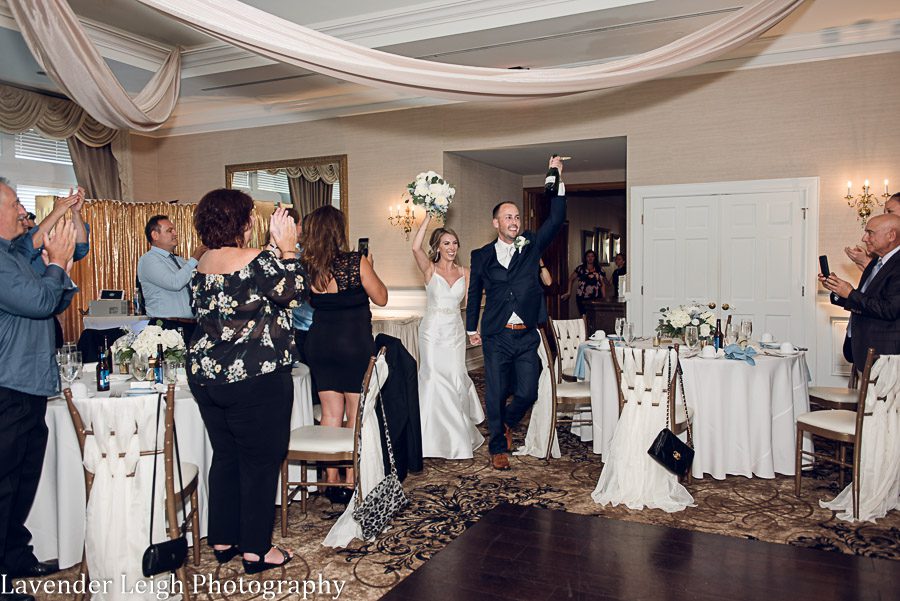 <alt>Southpointe Golf Club Wedding in Pittsburgh Pennsylvania, by Lavender Leigh Photography</alt>
