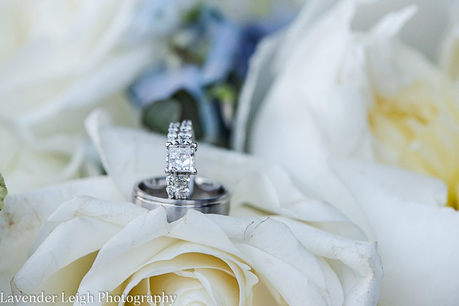 <alt>Southpointe Golf Club Wedding in Pittsburgh Pennsylvania, by Lavender Leigh Photography</alt>
