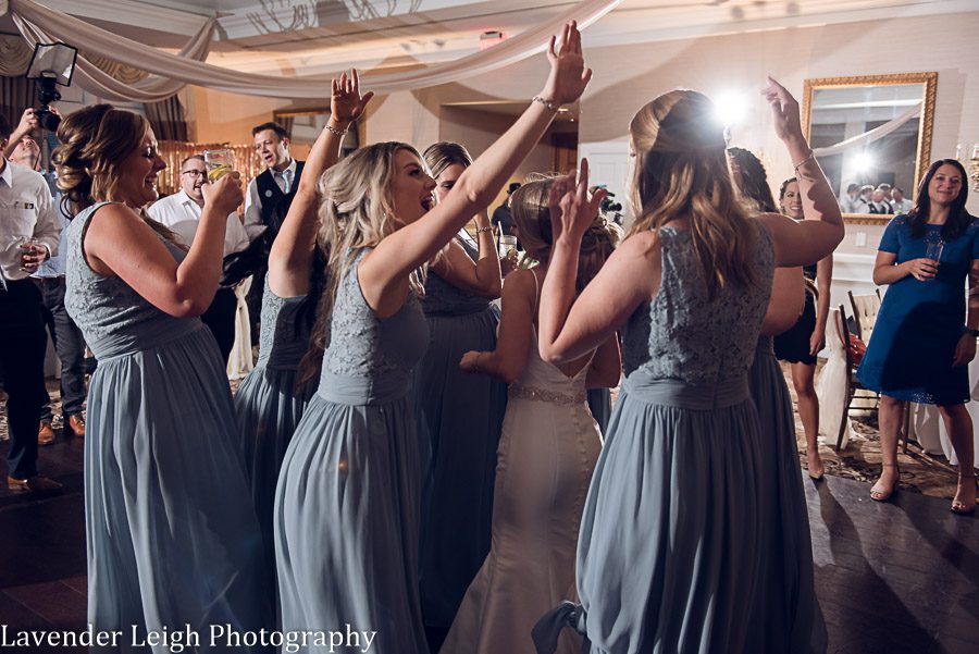 <alt>Southpointe Golf Club Wedding in Pittsburgh Pennsylvania, by Lavender Leigh Photography</alt>