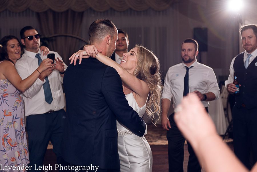 <alt>Southpointe Golf Club Wedding in Pittsburgh Pennsylvania, by Lavender Leigh Photography</alt>