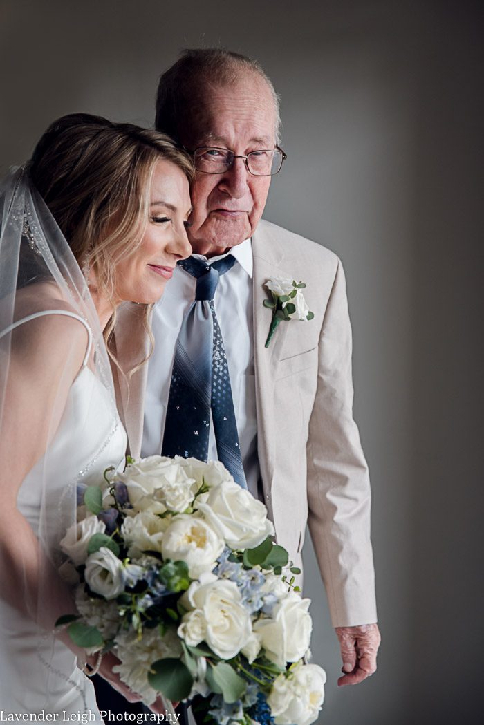 <alt>Southpointe Golf Club Wedding in Pittsburgh Pennsylvania, by Lavender Leigh Photography</alt>