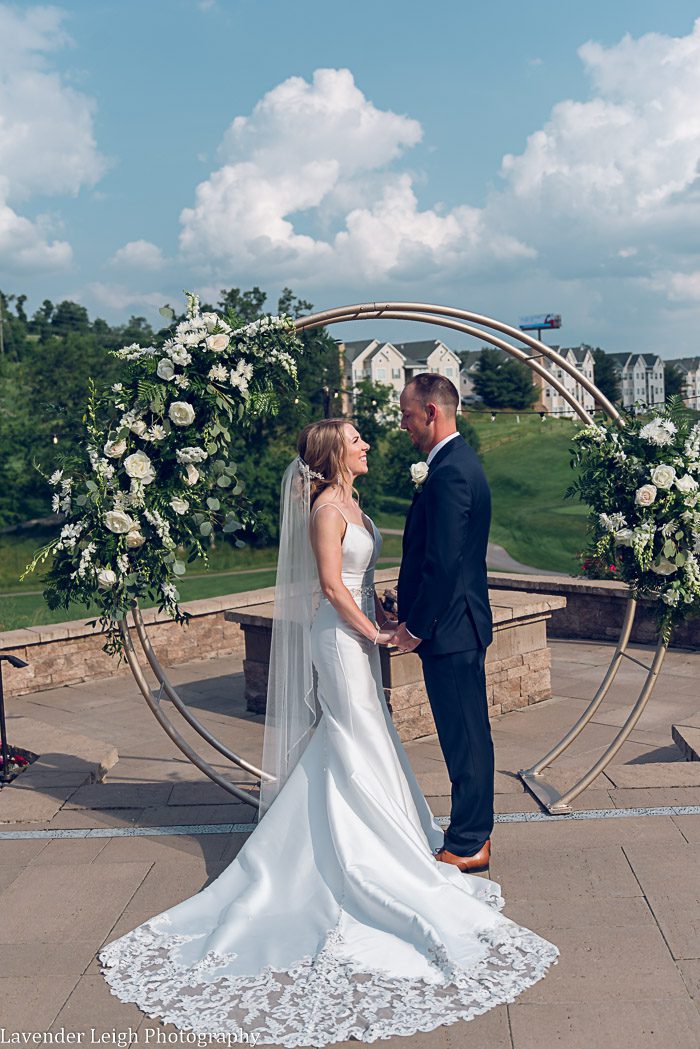 <alt>Southpointe Golf Club Wedding in Pittsburgh Pennsylvania, by Lavender Leigh Photography</alt>