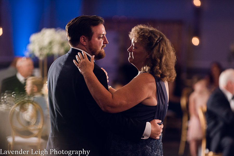 <alt>pittsburgh pennsylvania wedding photographer, Hilton Garden Inn Southpointe, Lavender Leigh Photography</alt>