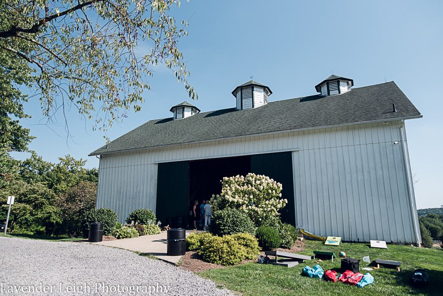 <alt>Pittsburgh Pennsylvania wedding and boudoir photographer, Lavender Leigh Photography, reception pictures at the Richland Barn</alt>