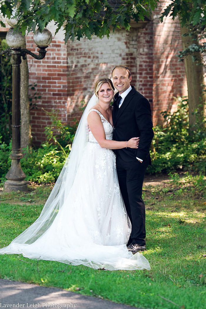 <alt>Pittsburgh Pennsylvania wedding and boudoir photographer, Lavender Leigh Photography, reception pictures at the Richland Barn</alt>