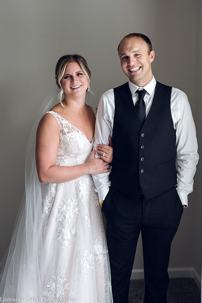 <alt>Pittsburgh Pennsylvania wedding and boudoir photographer, Lavender Leigh Photography, reception pictures at the Richland Barn</alt>