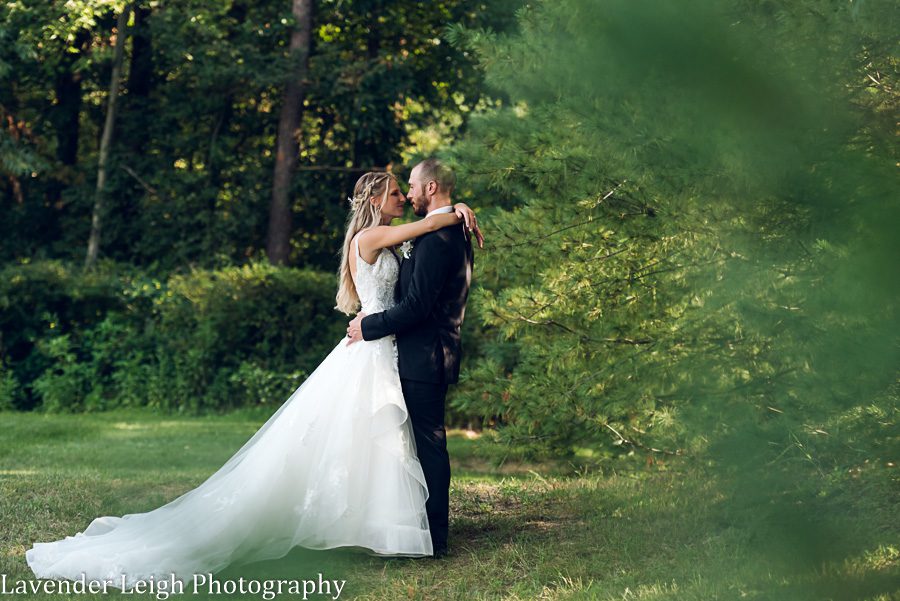<alt> Wedding at The Chadwick in Wexford, Pennsylvania by Lavender Leigh Photography</alt>