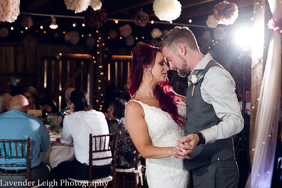 <alt>Five Pines Barn Wedding Photographer Pittsburgh Irwin Pennsylvania</alt>