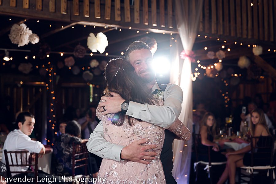 <alt>Five Pines Barn Wedding Photographer Pittsburgh Irwin Pennsylvania</alt>