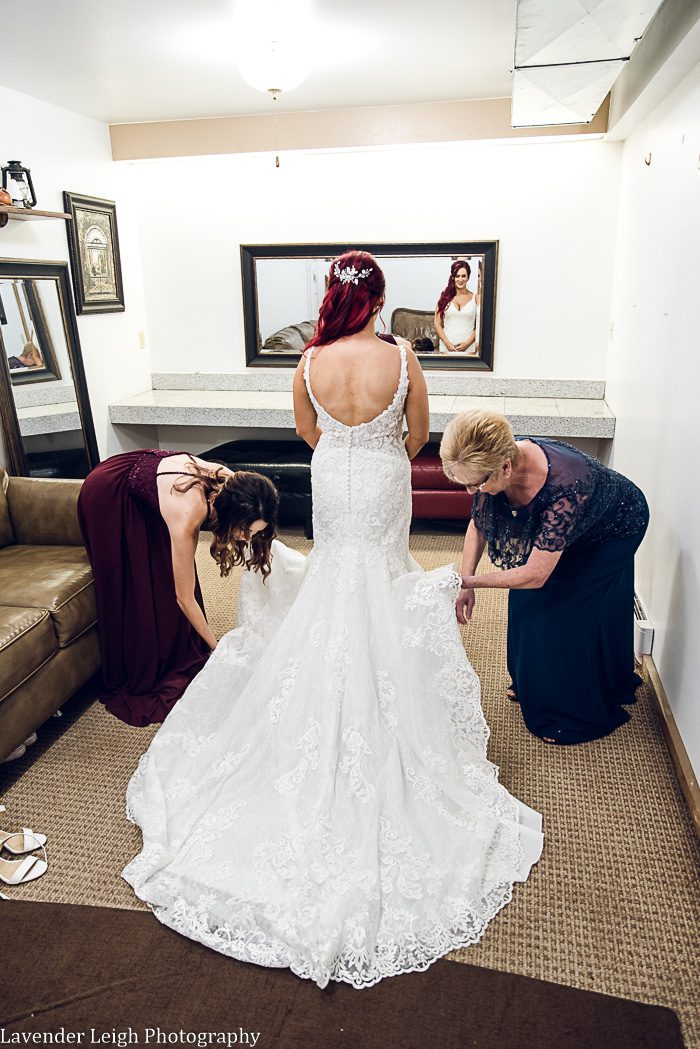 <alt>Five Pines Barn Wedding Photographer Pittsburgh Irwin Pennsylvania</alt>