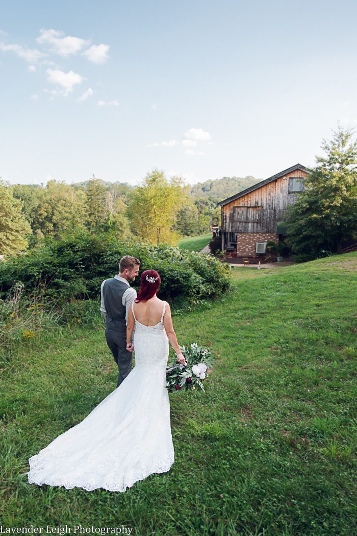 <alt>Five Pines Barn Wedding Photographer Pittsburgh Irwin Pennsylvania</alt>