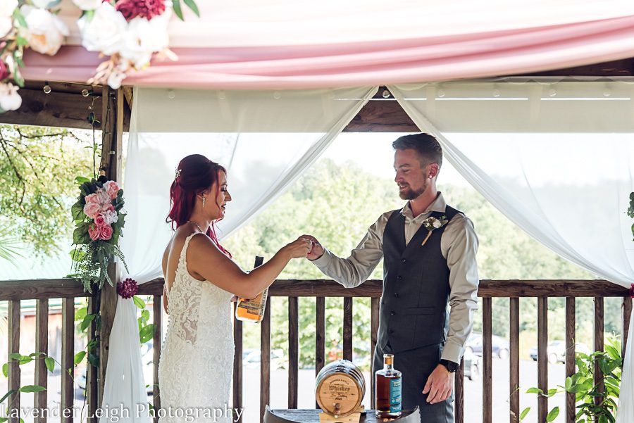 <alt>Five Pines Barn Wedding Photographer Pittsburgh Irwin Pennsylvania</alt>